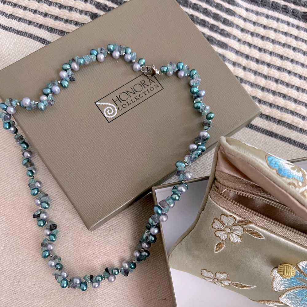 Freshwater Pearl twist necklace